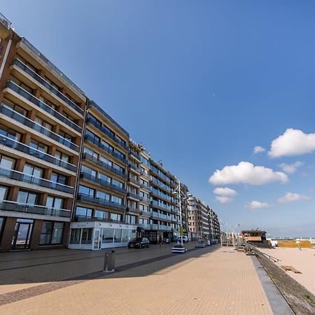 Huswell - Beachfront Apartment In Zeebrugge Ngoại thất bức ảnh