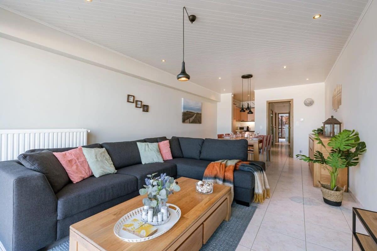Huswell - Beachfront Apartment In Zeebrugge Ngoại thất bức ảnh